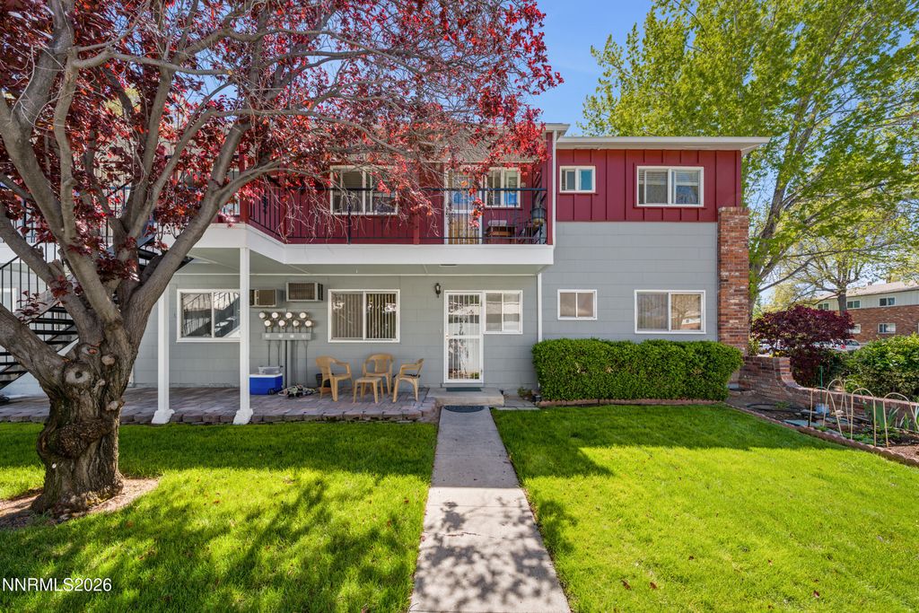 1940 4th Street, Sparks, NV 89431