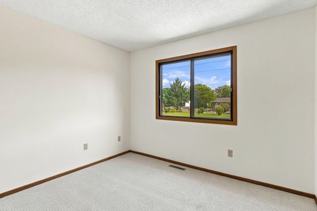 13156 90th Place N, Maple Grove, MN 55369