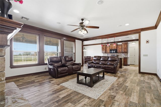 5007 E 82nd Street, Sperry, OK 74073