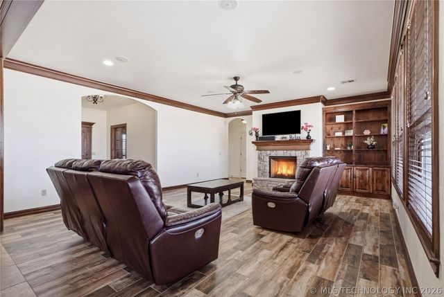 5007 E 82nd Street, Sperry, OK 74073