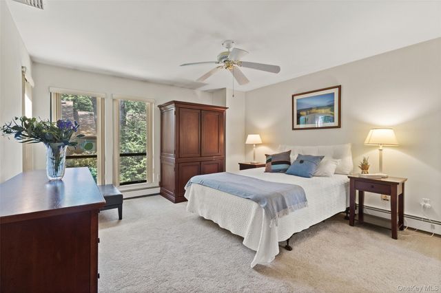 122 Woods Brooke Circle, Ossining, NY 10562