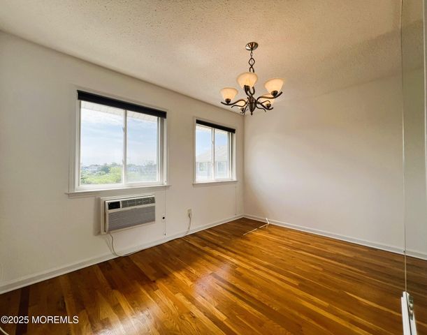 50 Valentine Street 12B, Monmouth Beach, NJ 07750