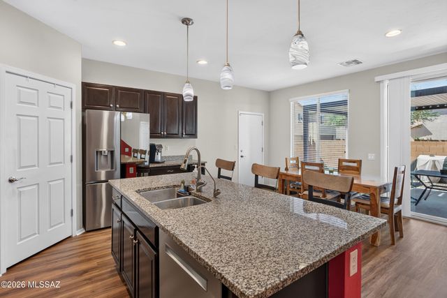 11013 E Palmetto Pointe Trail, Tucson, AZ 85747