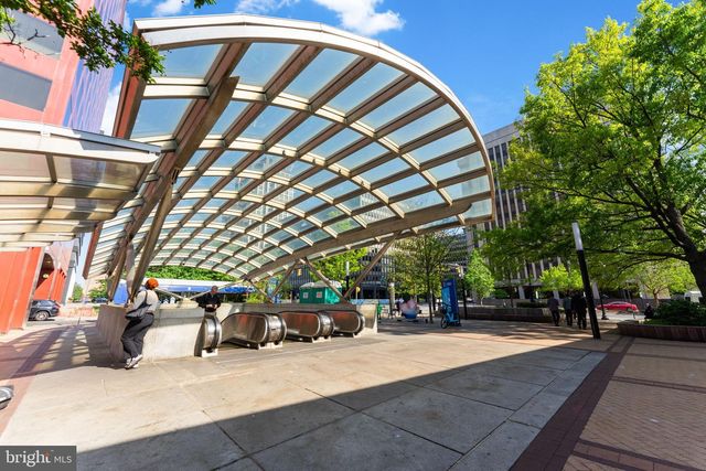 635 23RD ST S, Arlington, VA 22202