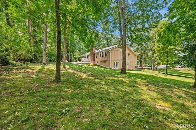 800 Pralle Lane, St Charles, MO 63303