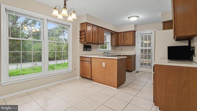 11402 FLINTS GROVE LN, North Potomac, MD 20878