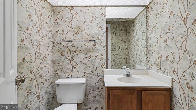 11402 FLINTS GROVE LN, North Potomac, MD 20878
