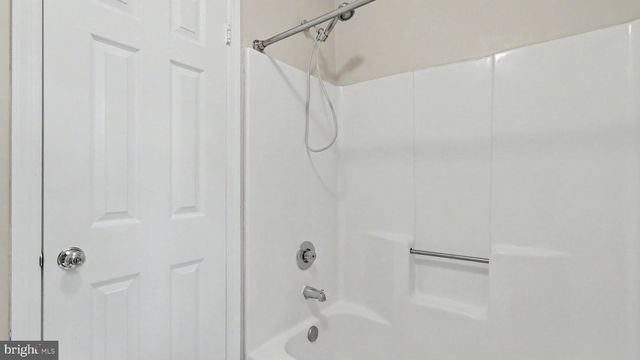 11402 FLINTS GROVE LN, North Potomac, MD 20878