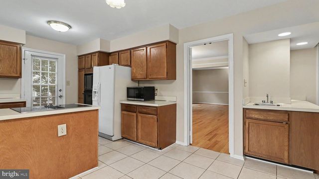11402 FLINTS GROVE LN, North Potomac, MD 20878