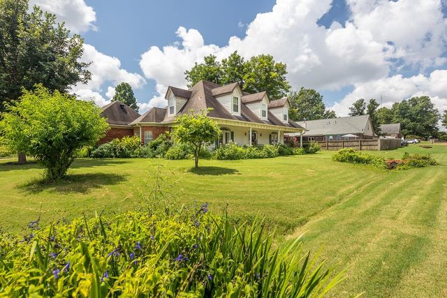 3510 SARA WOODS DR, Bartlett, TN 38133