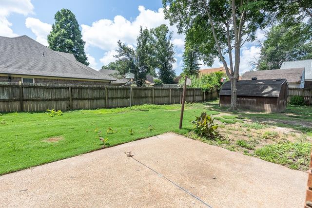 3510 SARA WOODS DR, Bartlett, TN 38133