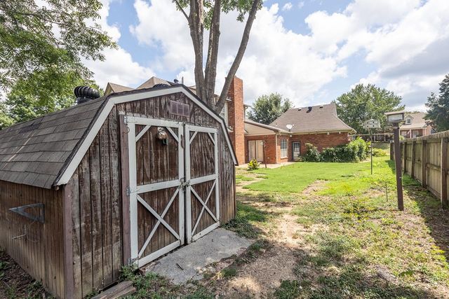 3510 SARA WOODS DR, Bartlett, TN 38133