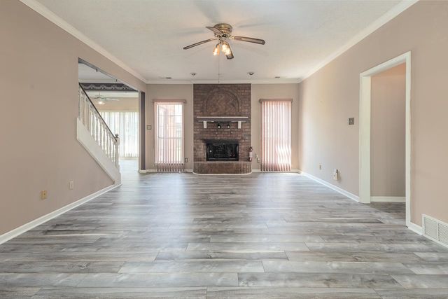 3510 SARA WOODS DR, Bartlett, TN 38133