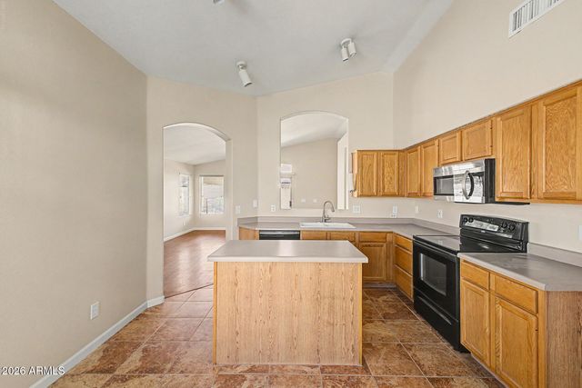 3311 E SAN ANGELO Avenue, Gilbert, AZ 85234