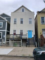 1905 W Cullerton Street, Chicago, IL 60608