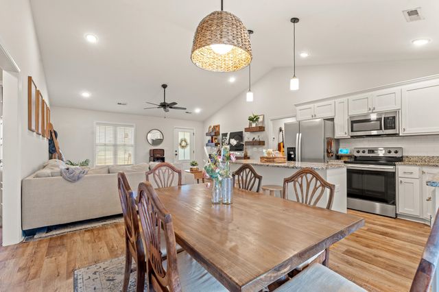 5601 Cates Bay Hwy., Conway, SC 29527