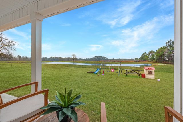 5601 Cates Bay Hwy., Conway, SC 29527