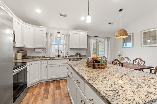 5601 Cates Bay Hwy., Conway, SC 29527