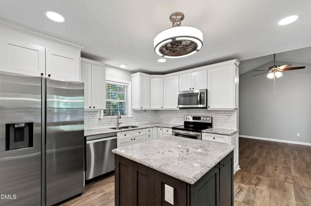 25 Beaver Ridge Drive, Youngsville, NC 27596