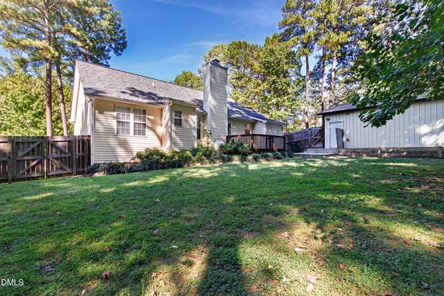 25 Beaver Ridge Drive, Youngsville, NC 27596