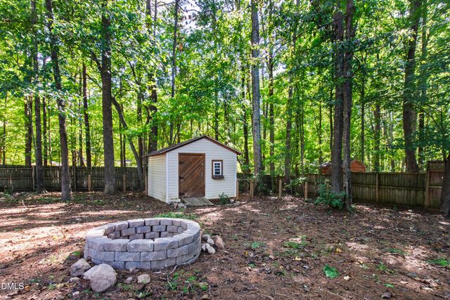 25 Beaver Ridge Drive, Youngsville, NC 27596