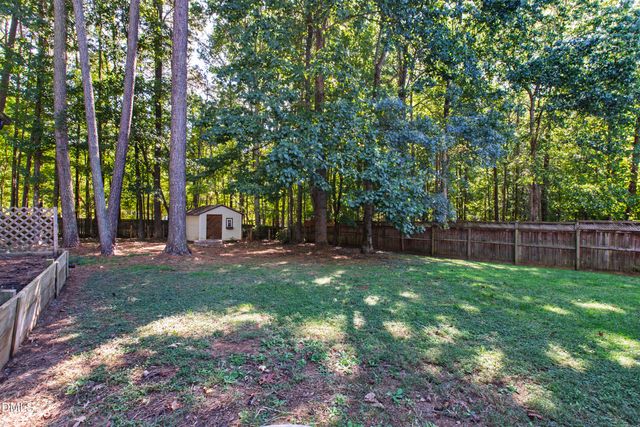 25 Beaver Ridge Drive, Youngsville, NC 27596