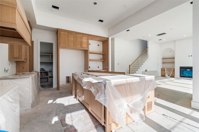 2011 Singleton Street, Houston, TX 77008