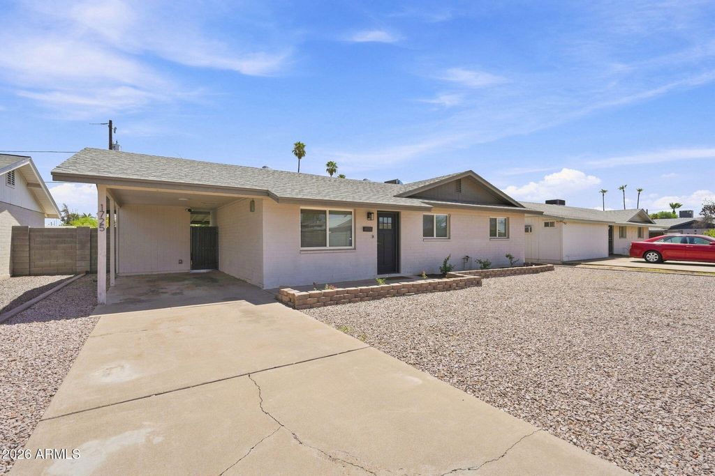 1725 S MARILYN ANN Drive, Tempe, AZ 85281 — photo 2