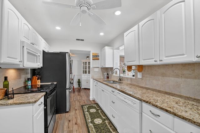 105 SW 9th Street, Boynton Beach, FL 33426