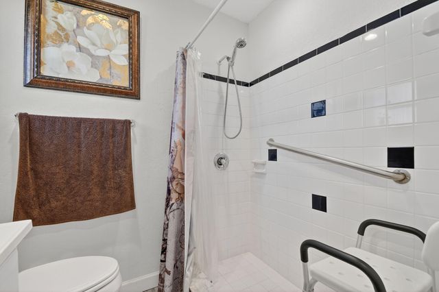 105 SW 9th Street, Boynton Beach, FL 33426