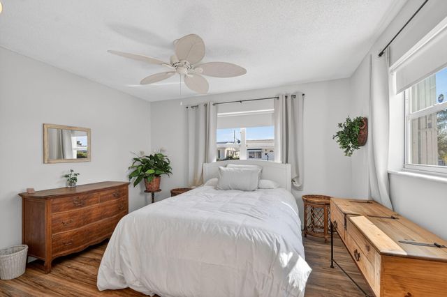 105 SW 9th Street, Boynton Beach, FL 33426