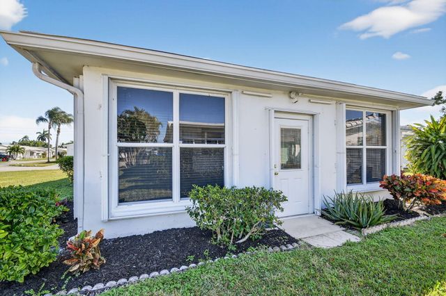 105 SW 9th Street, Boynton Beach, FL 33426