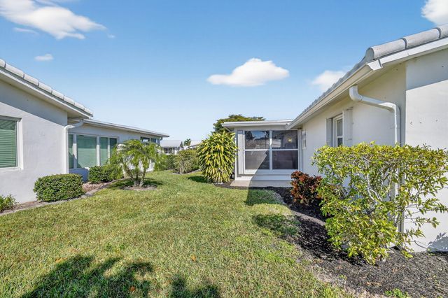 105 SW 9th Street, Boynton Beach, FL 33426