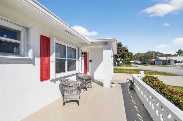 105 SW 9th Street, Boynton Beach, FL 33426