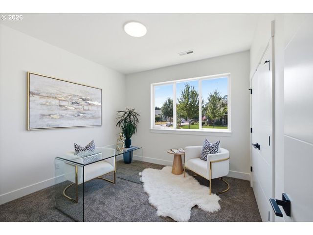 2110 NIGHTHAWK Ave, Stayton, OR 97383