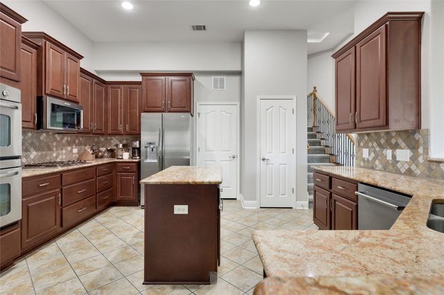 433 Ridgetop BND, Cedar Park, TX 78613