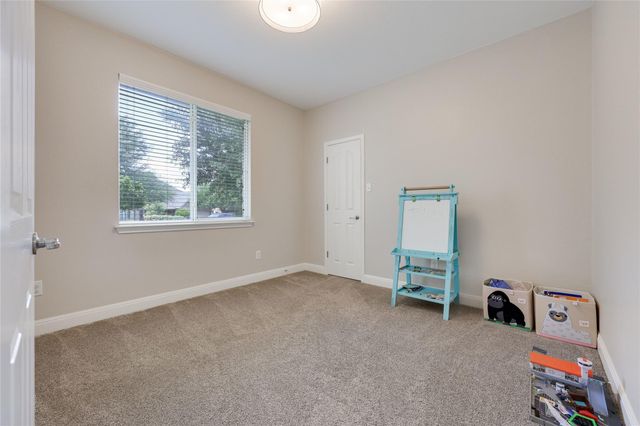 433 Ridgetop BND, Cedar Park, TX 78613