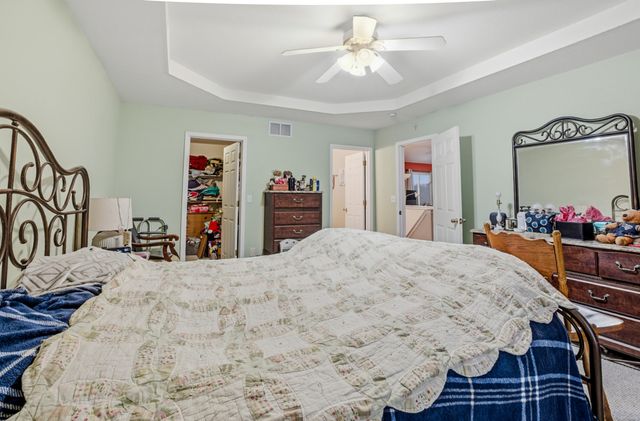 11419 VALLEY VIEW CT, Holts Summit, MO 65043