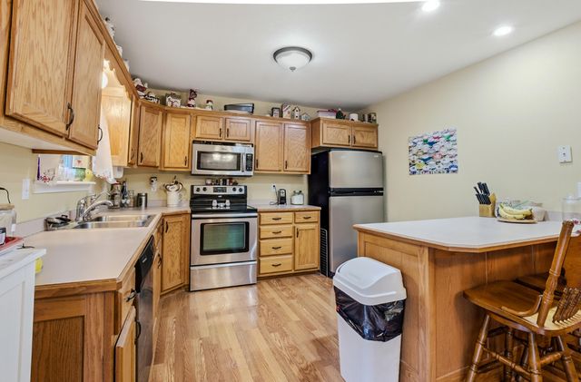 11419 VALLEY VIEW CT, Holts Summit, MO 65043