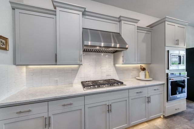 2723 Vermont Avenue, Clovis, CA 93619