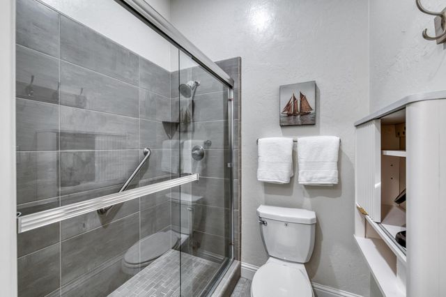 2723 Vermont Avenue, Clovis, CA 93619