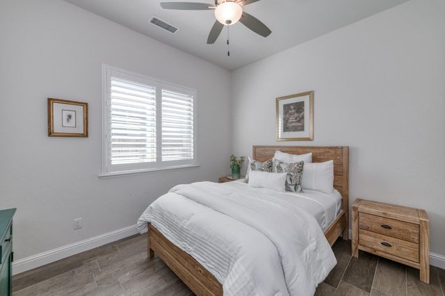 2723 Vermont Avenue, Clovis, CA 93619