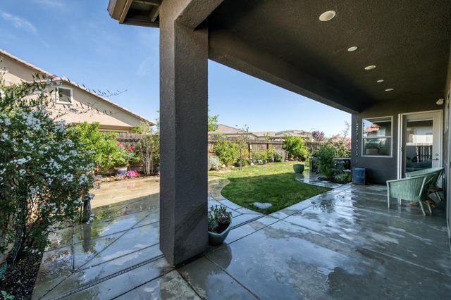 2723 Vermont Avenue, Clovis, CA 93619