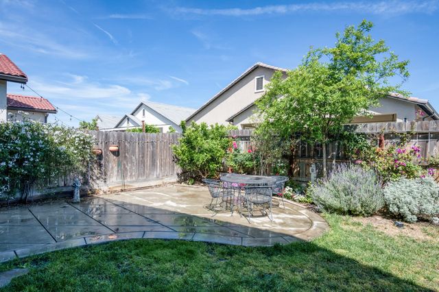 2723 Vermont Avenue, Clovis, CA 93619