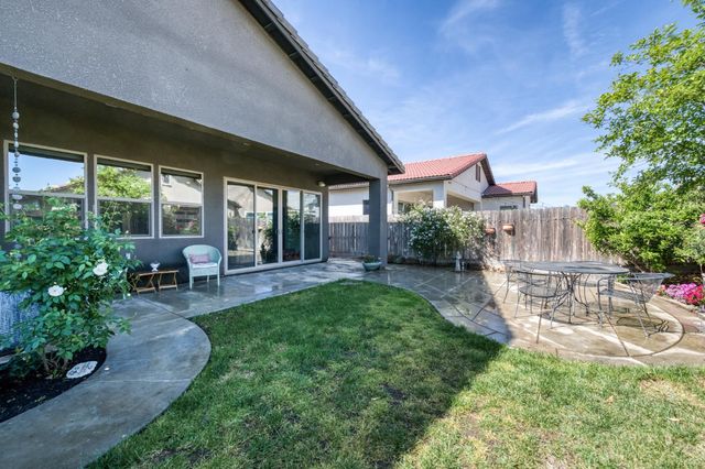 2723 Vermont Avenue, Clovis, CA 93619