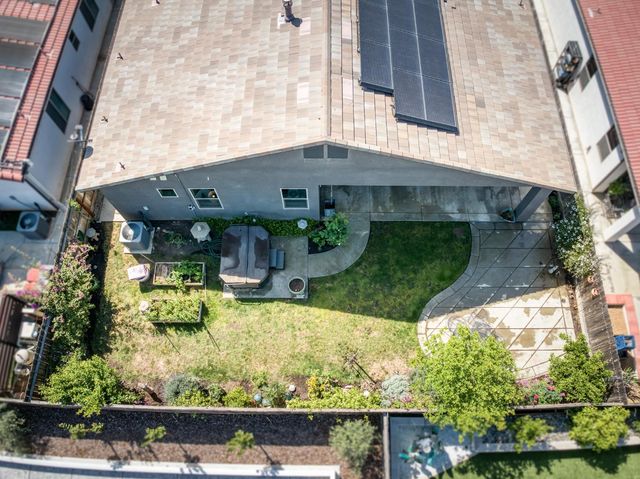 2723 Vermont Avenue, Clovis, CA 93619