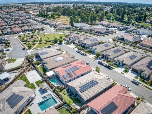 2723 Vermont Avenue, Clovis, CA 93619