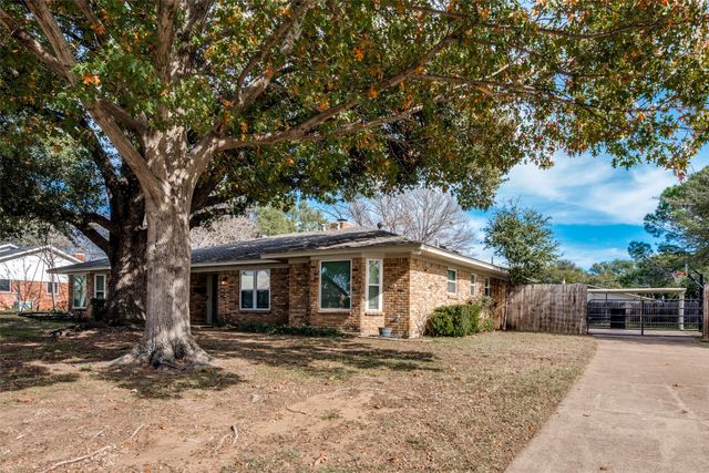 1428 Pamela Street, Hurst, TX 76053