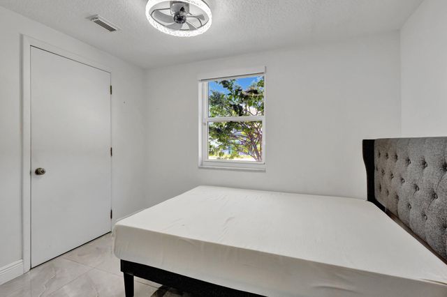 217 Marina Drive, Fort Pierce, FL 34949