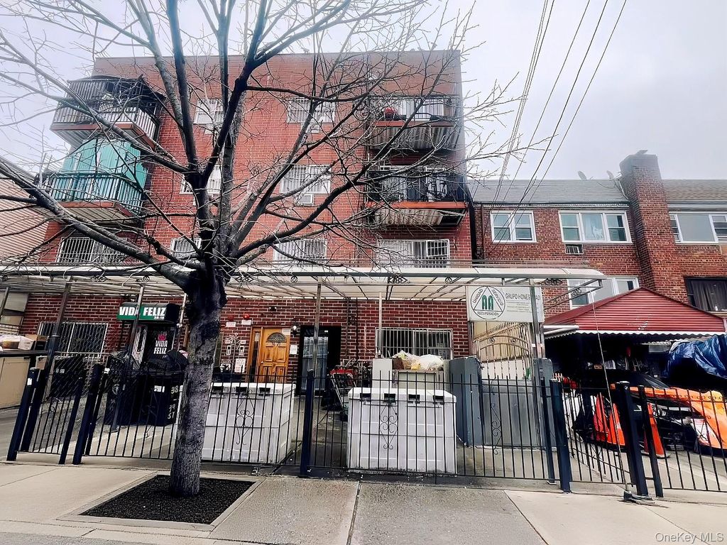 3821 99th Street, Corona, NY 11368